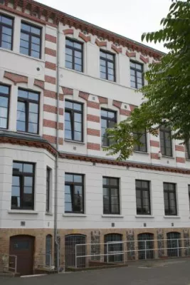 Bild: inso-auktionen.de jetzt auch auf Google+ für Unternehmen zu finden