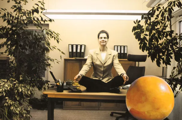 Bild: Vollspektrum-Beleuchtung gegen Gesundheitsbeeinträchtigungen durch Licht­mangel