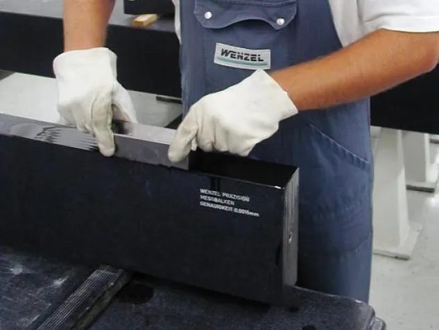 Bild: Wie man Bruchteile eines µm aufspürt