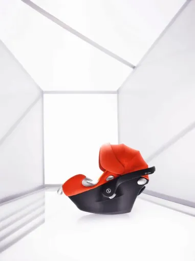 CYBEX ATON Q ERREICHT DIE EXZELLENTE NOTE 1,6 (GUT) BEI STIFTUNG WARENTEST Bild: CYBEX ATON Q ERREICHT DIE EXZELLENTE NOTE 1,6 (GUT) BEI STIFTUNG WARENTEST