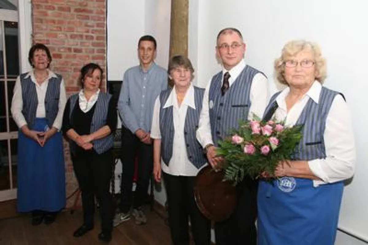 Großer Beifall für das Küchen- und Serviceteam des Forum Baltikum.
