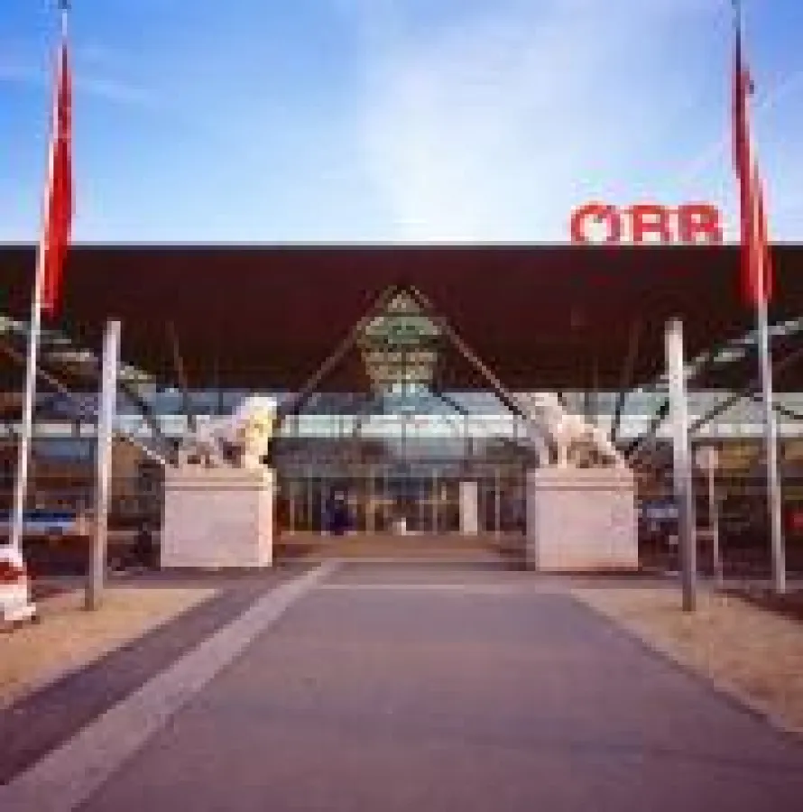 Die ÖBB tauscht Rechnungen im XML-Format aus (Quelle: ÖBB AG, Bahnhof Linz)