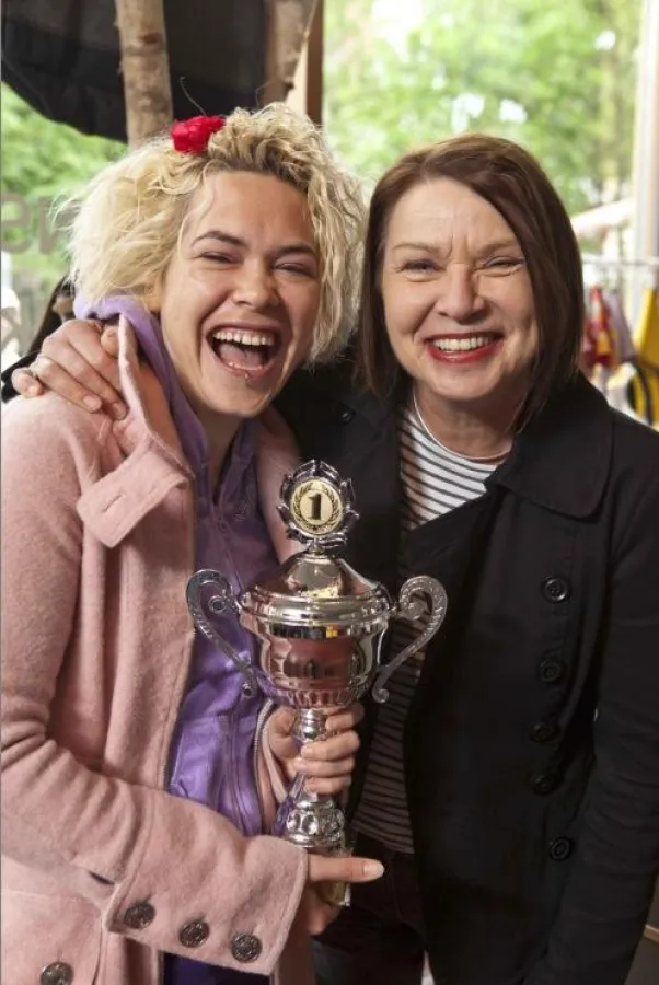 Janina & Inga Rumpf - photo by Stefan Malzkorn