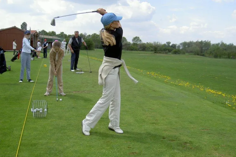 1. Charity-Ärzte-Golfturnier 5.Juli zugunsten Deutschen Implantatstiftung e.V. & Deutschen Herzstiftung e.V. Bild: 1. Charity-Ärzte-Golfturnier 5.Juli zugunsten Deutschen Implantatstiftung e.V. & Deutschen Herzstiftung e.V.