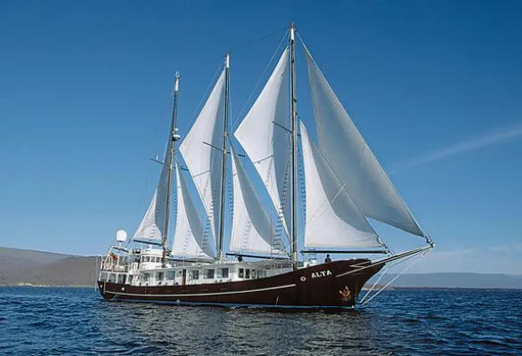 Bild: Exklusive Kreuzfahrten auf Galapagos (Ecuador) zum 200-jährigen Darwin Jubiläum