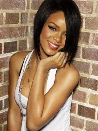 CHARITY AUKTION MIT RIHANNA Bild: CHARITY AUKTION MIT RIHANNA