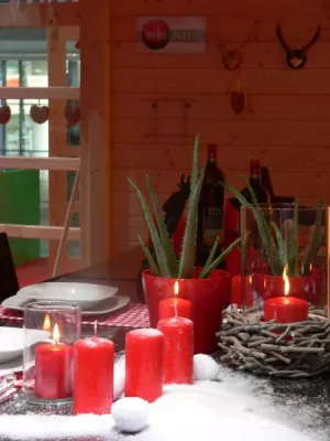 Bild: Wintergrillen: Genuss im Kerzenschein