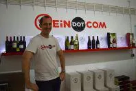 Bild: WEiNDOTCOM Weinversand veranstaltet Lagerverkauf mit Weinprobe: