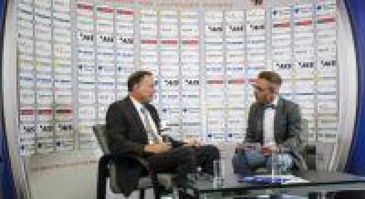 Andreas Kirchheiner, Geschäftsführer der AIS GmbH (li.) im Interview mit Peter Klischewsky, Chefredakteur der Mediengruppe Telemat