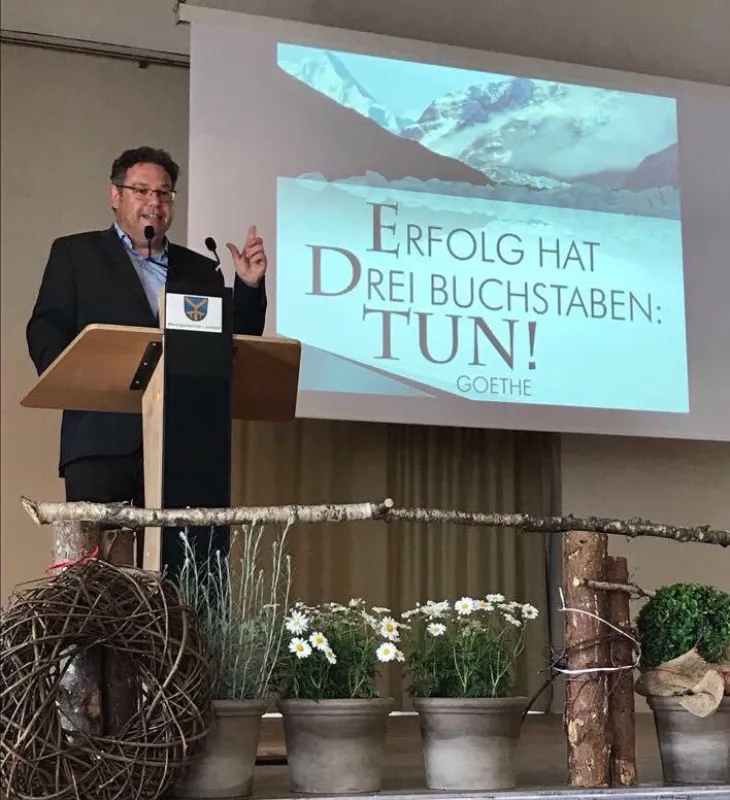 Mag. Dr. Christian Pirker, Unternehmensberater, Managementtrainer und Keynote Speaker Pflege 4.0