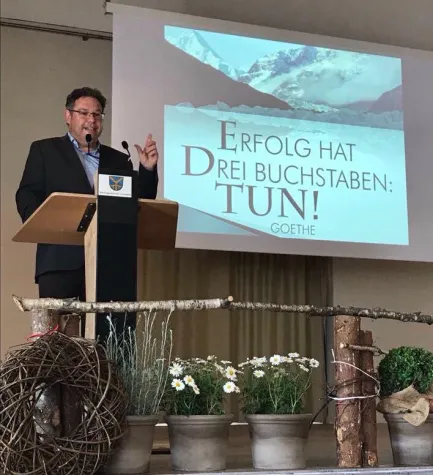 Bild: Neues Seminar "Pflege 4.0"