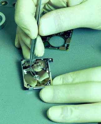 Bild: Rettung beschädigter Speicherkarten und Urlaubsbilder