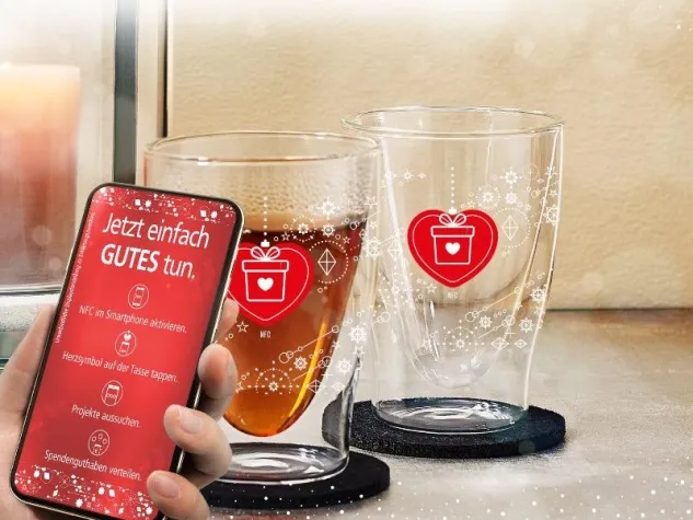 Bild: GENIESSEN UND GUTES TUN: RASTAL THERMOBECHER MIT SPENDENCODE