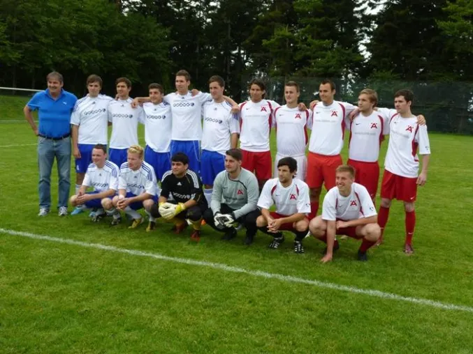 Franks Spritzer verteidigen Vorjahressieg beim Azubi-Cup Bild: Franks Spritzer verteidigen Vorjahressieg beim Azubi-Cup