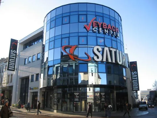 Bild: Estama vermietet 1.000 m² an REWE im Veybach Center