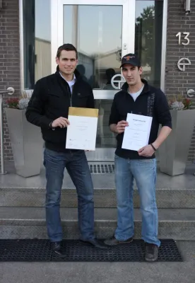 Bild: Tews: Spitzenplatz in der Ausbildung / Andreas Bleilevens erhält „Meisterpreis der Sparkasse“