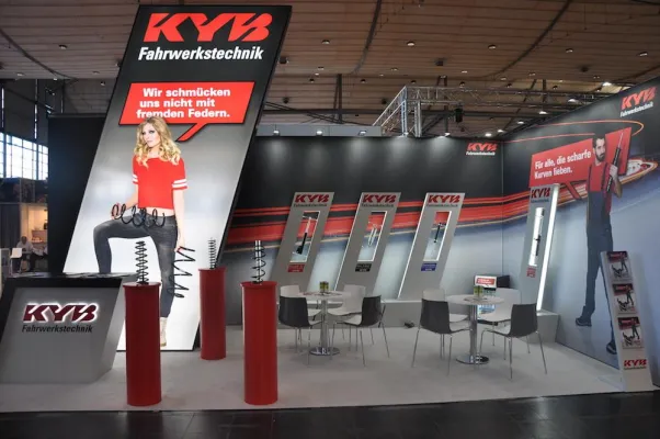 Neuer Messestand von KYB Europe feiert Premiere auf der PV Live! Bild: Neuer Messestand von KYB Europe feiert Premiere auf der PV Live!