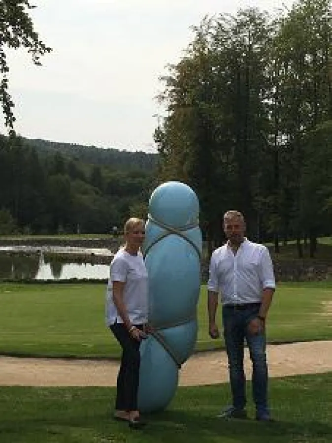 l. Anke Hartmann, Direktion - r.Stephan Marienfeld, Künstler