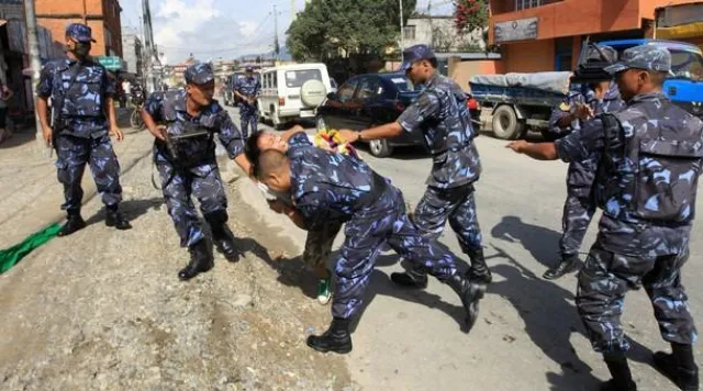 Nepal stationiert zusätzliche Sicherheitskräfte an der Grenze zu Tibet Bild: Nepal stationiert zusätzliche Sicherheitskräfte an der Grenze zu Tibet