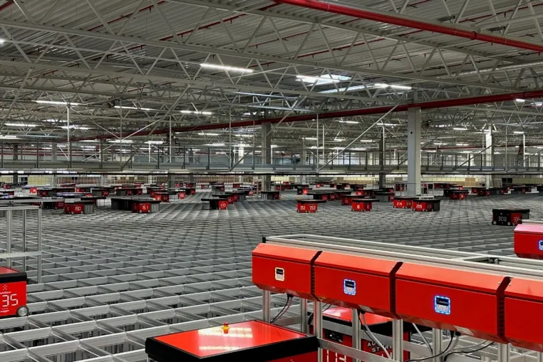 Effiziente Automatisierung: Konzeptplanung, Ausschreibung und Inbetriebnahme eines AutoStores Bild: Effiziente Automatisierung: Konzeptplanung, Ausschreibung und Inbetriebnahme eines AutoStores