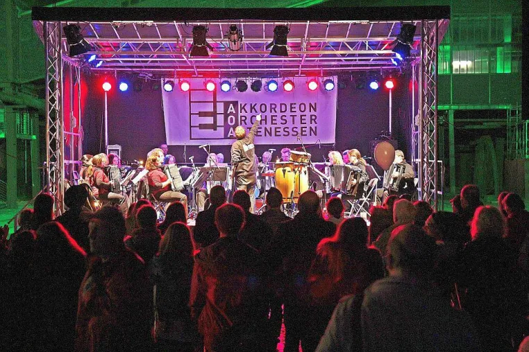 Bild: ExtraSchicht 2015 – Rock- und Popmusik mit Akkordeon