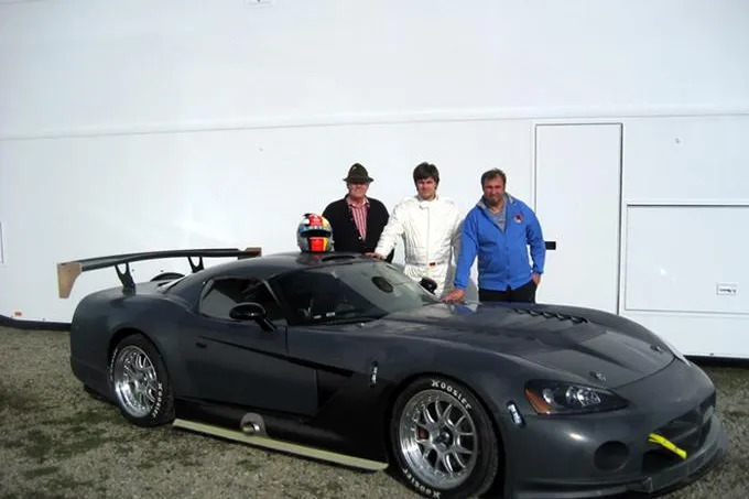 Erste GS Dodge Viper GT in Aachen eingetroffen Bild: Erste GS Dodge Viper GT in Aachen eingetroffen