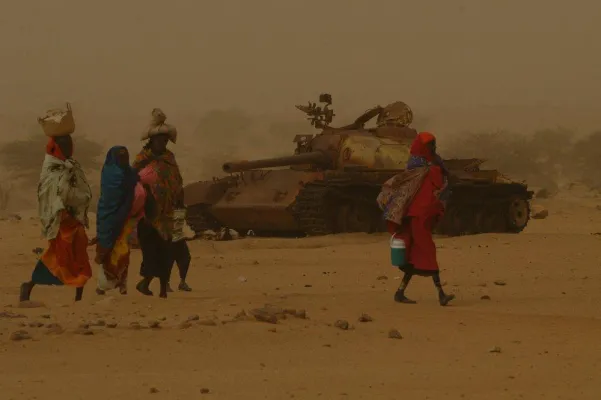 Spendenaufruf für akute Nothilfe – Diese Woche: Familien flüchten, weil sich die Kämpfe weiter ausdehnen Bild: Spendenaufruf für akute Nothilfe – Diese Woche: Familien flüchten, weil sich die Kämpfe weiter ausdehnen