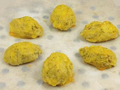 Bild: Kartoffelschäumchen vom Pizzablech