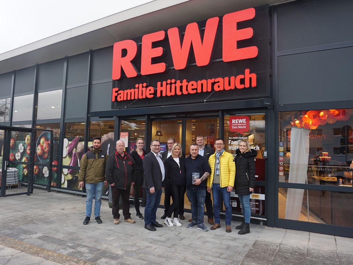 Peter Math Rewe REWE Familie Hüttenrauch feiert Wiedereröffnung