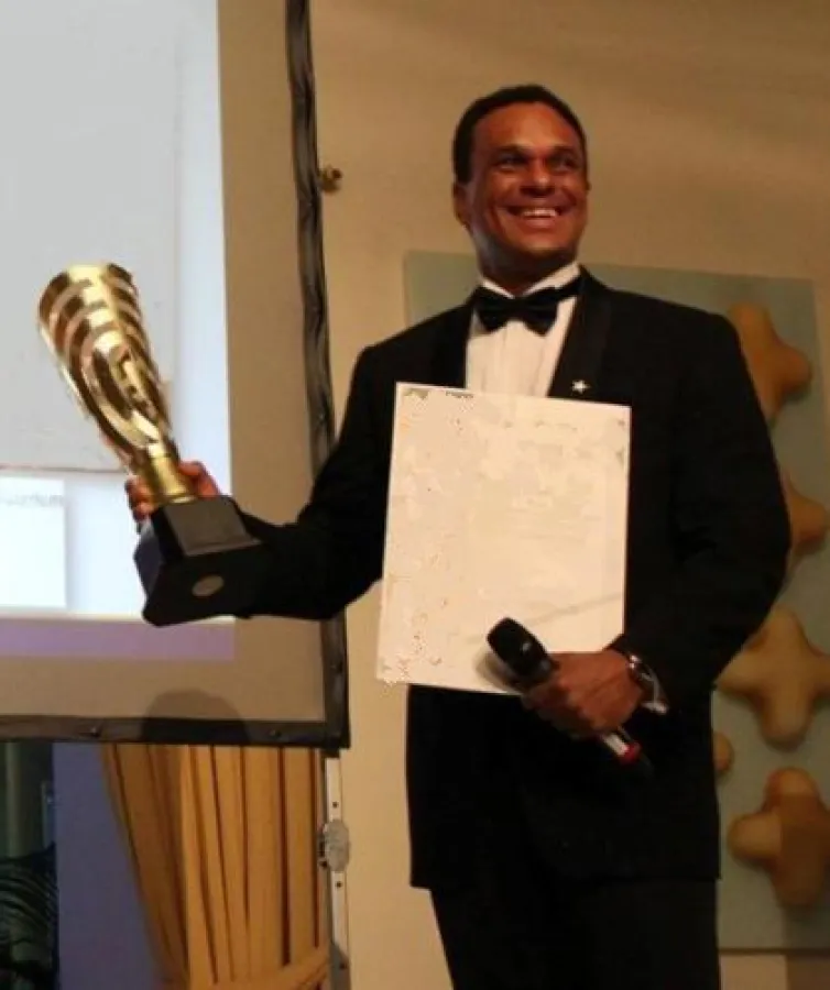 Engagementspreisträger und Musiker Martin Rietsch alias „2schneidig“ ist am Wochenende live in Rom