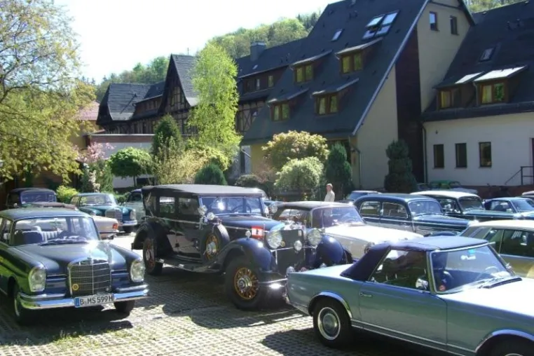 Mercedes Veteranen unterwegs im Harz Bild: Mercedes Veteranen unterwegs im Harz