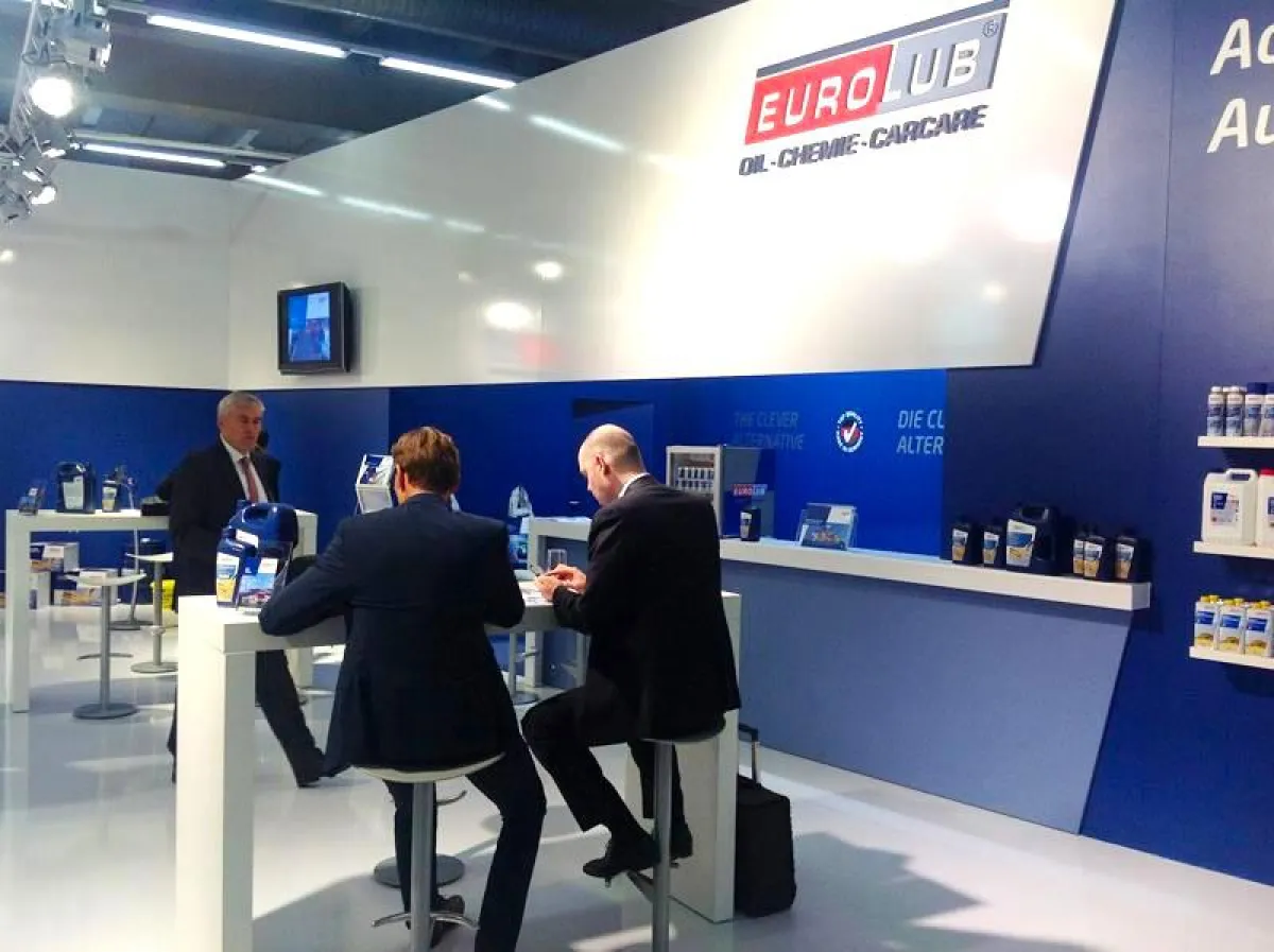 EUROLUB präsentierte sich auf der Automechanika mit einem von ADVERMA konzipierten Messestand.