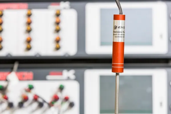 Bild: Neue eXacal Pt100 Widerstands-Thermometer