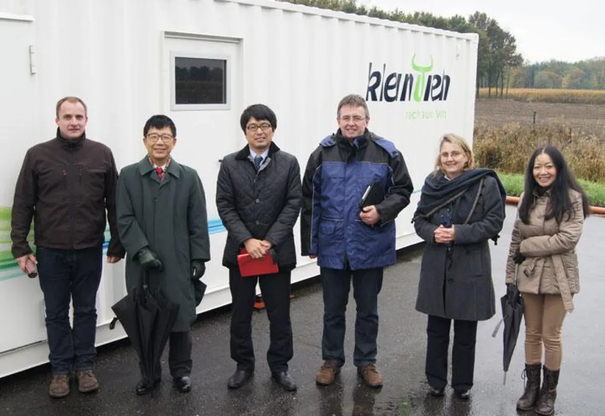 Eine Japanische Delegation besichtigte die Biogasanlage von CJB
