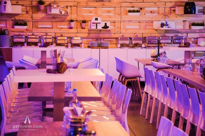 Bild: Zum Feiern in die Küche