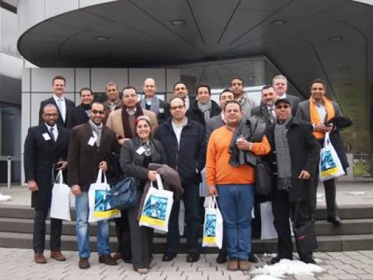 Bild: Theorie und Praxis: Wirtschaftskooperationsprogramm des BMWi führt 18 ägyptische Manager nach Köln und Berlin