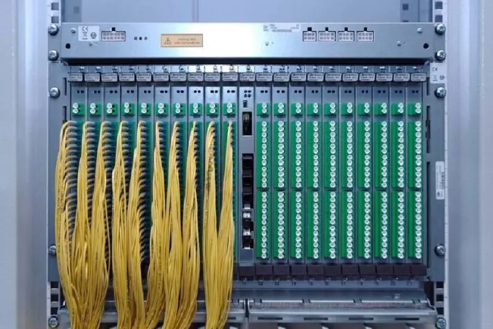 Bild: KEYMILE präsentiert neue optische Ethernet-Karte
