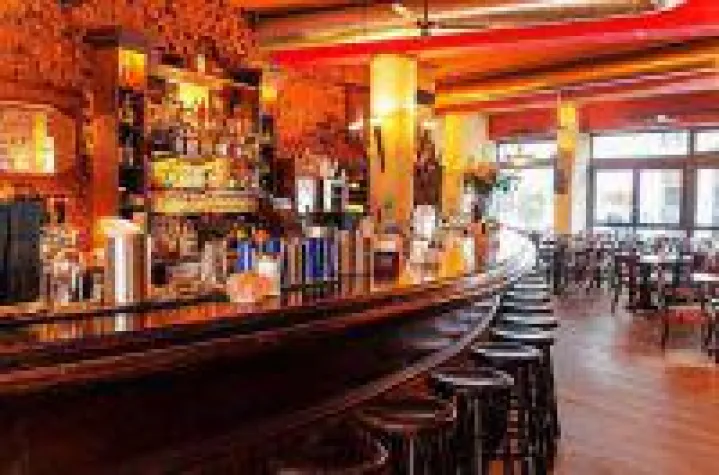 Bild: Wein oder Part, Mittagessen, Geschäftsessen, Unterhaltung - im BARRIOS ist alles möglich!