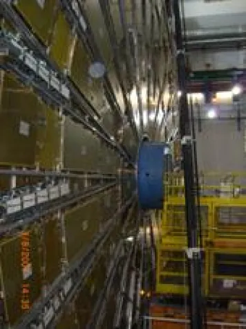 Bild: Protonen - alles dreht sich um den Spin