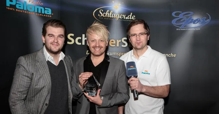 Verleihung des Publikumspreises „SchlagerStar“ an Ross Antony Bild: Verleihung des Publikumspreises „SchlagerStar“ an Ross Antony