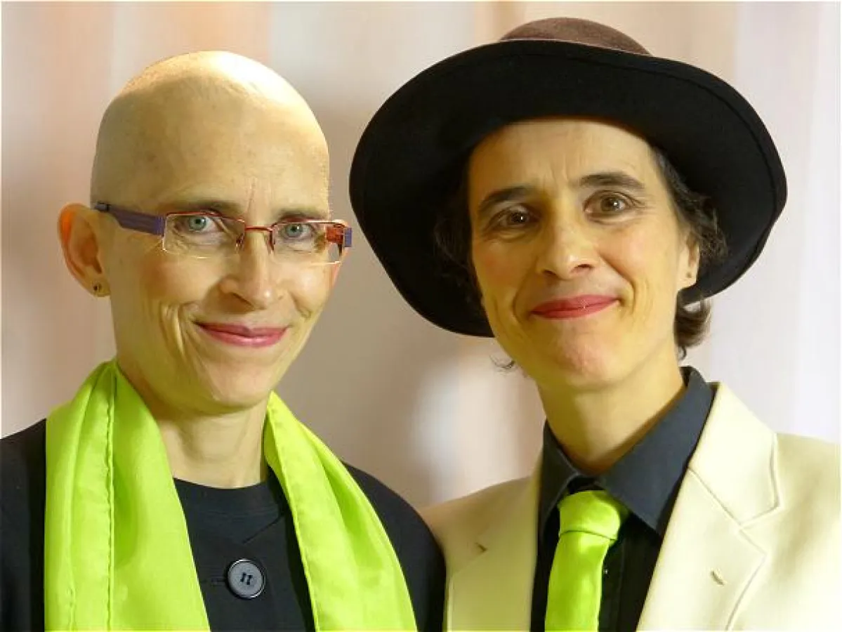 feiern 5jähriges Ökomode-Label-Jubiläum: ANA & ANDA