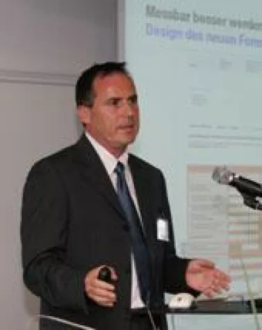 Bild: Suva Unfallversicherung optimiert dank AnyDoc Software Lösung die Lohndeklaration und verleiht Auszeichnung