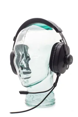 KM-Gaming stellt Headset für Gamer und Streamer vor Bild: KM-Gaming stellt Headset für Gamer und Streamer vor