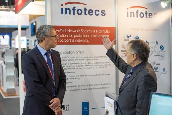 Bild: MWC 2015: Infotecs präsentierte Lösungen zur IT Sicherheit für die mobile Unternehmenskommunikation
