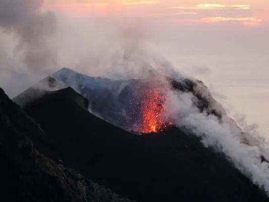 Auszeit auf der Vulkaninsel Stromboli – Die etwas andere Reise als individuelles Gruppenerlebnis Bild: Auszeit auf der Vulkaninsel Stromboli – Die etwas andere Reise als individuelles Gruppenerlebnis