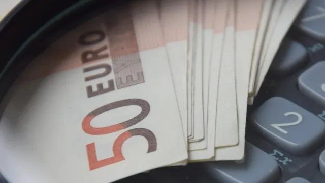 Bild: Ab 2019: KEP-Dienstleister müssen Infos über ihre Preisstruktur bereitstellen