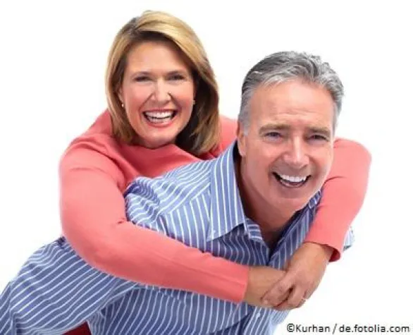 Dentalplus: Erstklassige Zähne für ein aktives Alter Bild: Dentalplus: Erstklassige Zähne für ein aktives Alter