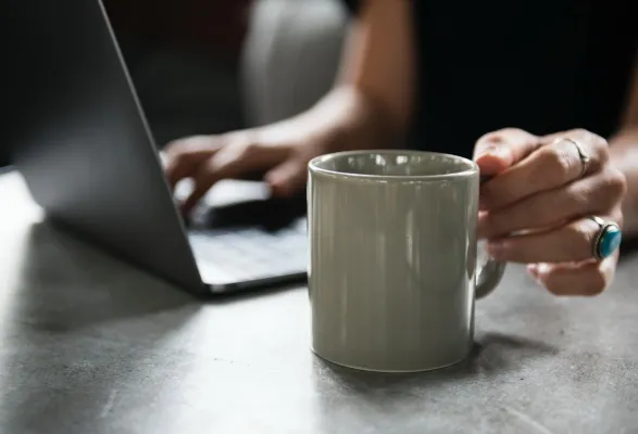 Bild: Coronakrise: Auf Webmeetings setzen