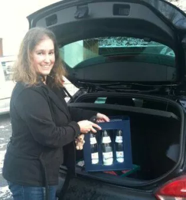 Bild: Kondrauer Mineralbrunnen - Neue Glasflasche "light"