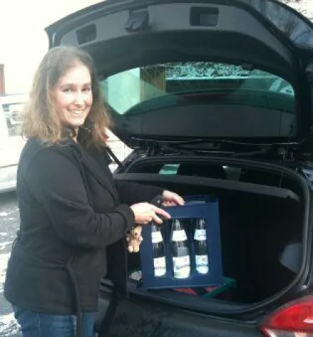 Kondrauer Mineralbrunnen - Neue Glasflasche "light" Bild: Kondrauer Mineralbrunnen - Neue Glasflasche "light"